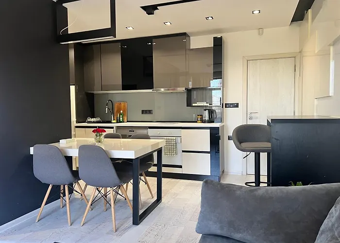 The Mirror * Σόφια