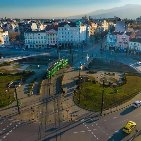 The Mirror * София